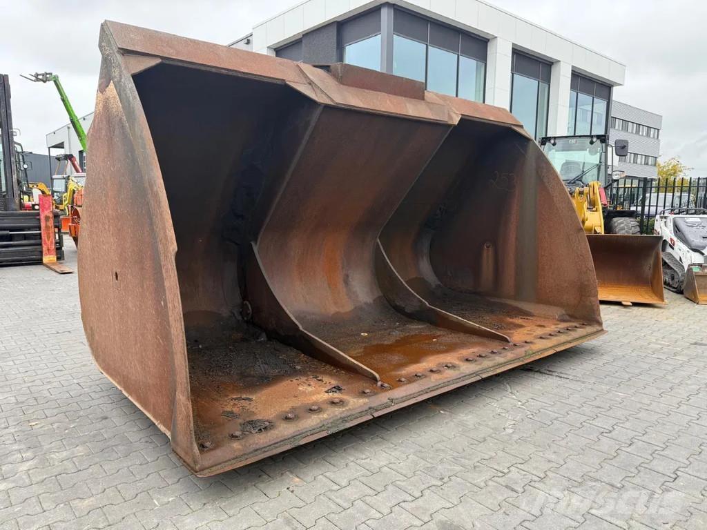 CAT 980M Łyżki do ładowarek