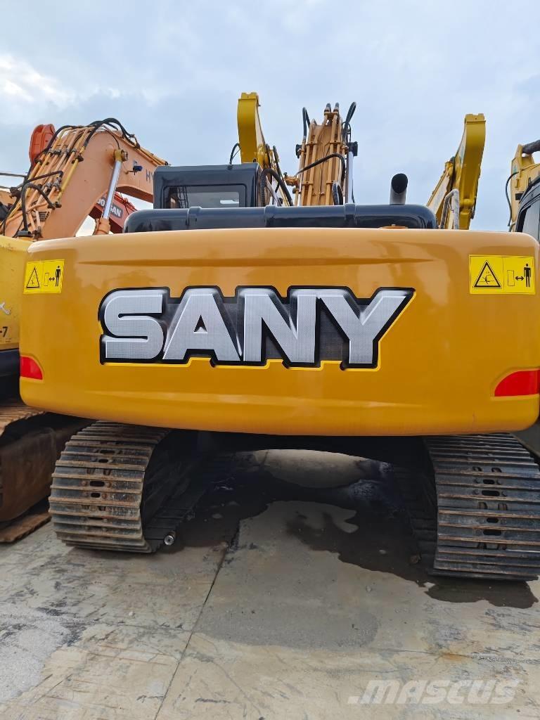 Sany SY 215 C Koparki gąsienicowe