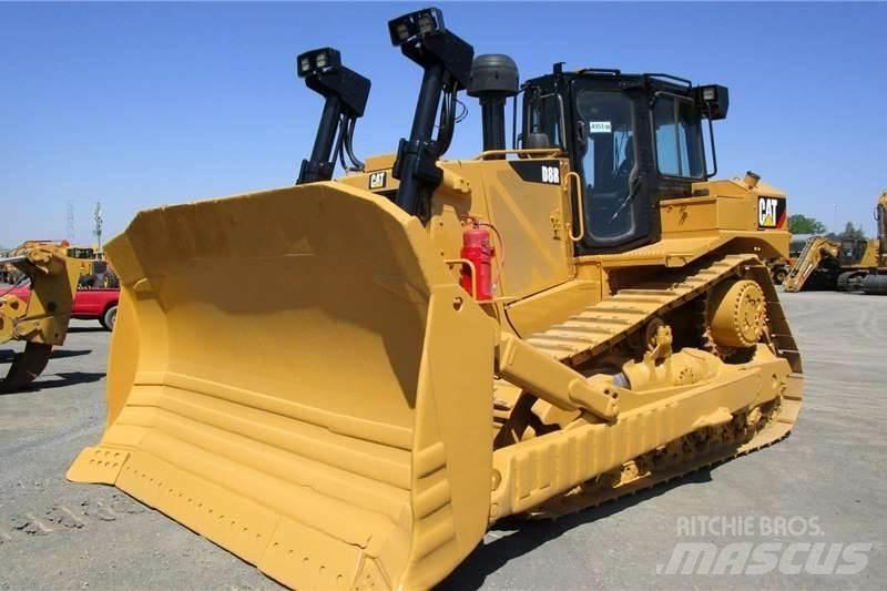 CAT D8R Spycharki gąsienicowe
