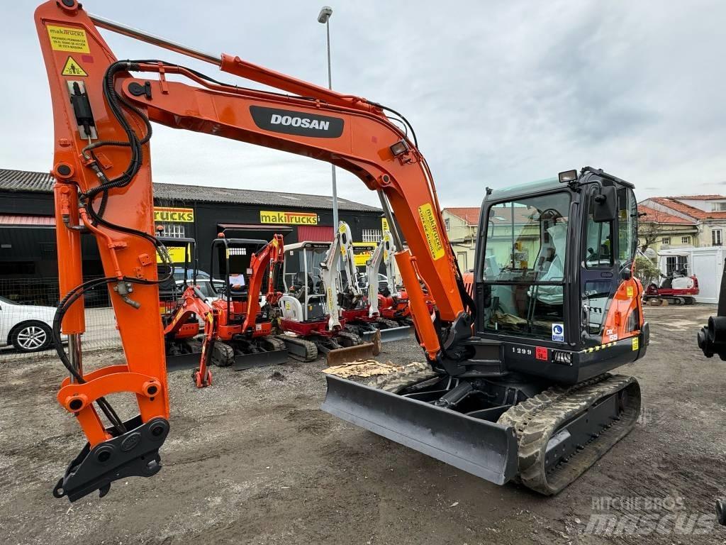 Doosan DX 55 Minikoparki