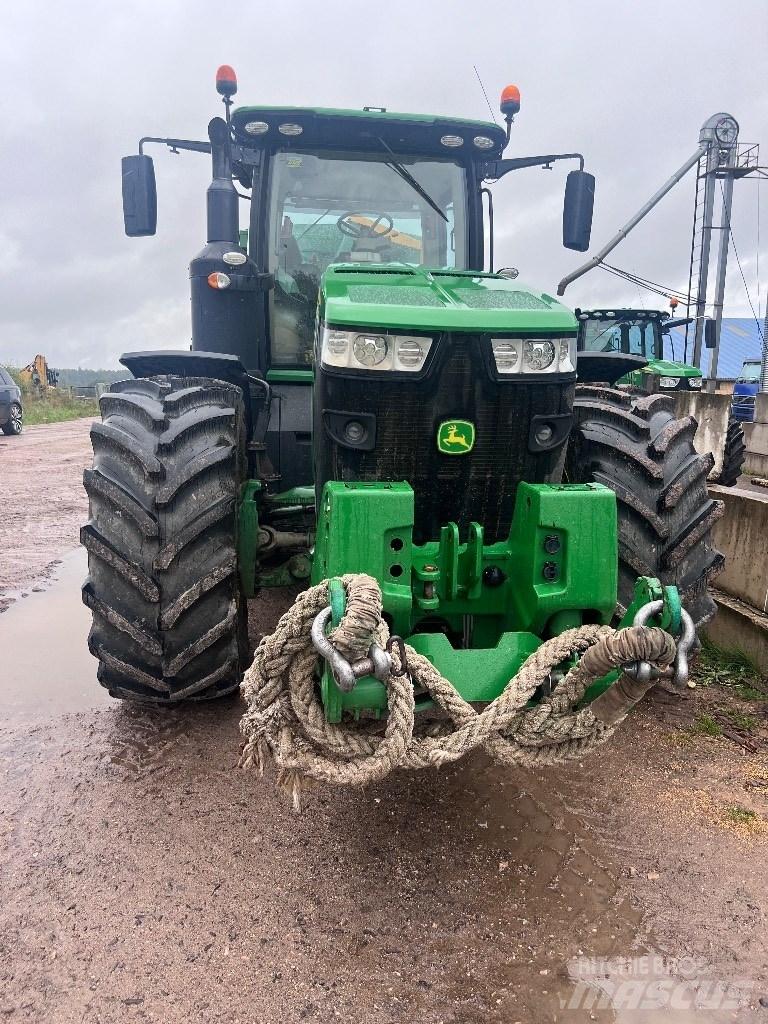 John Deere 8320R Ciągniki rolnicze