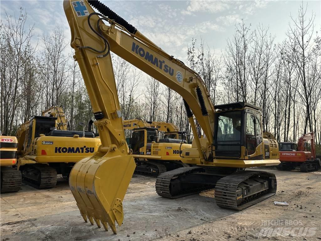 Komatsu PC200-8 Koparki gąsienicowe