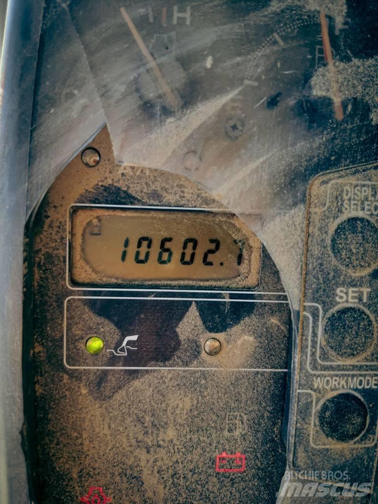 John Deere 330 CLC Koparki gąsienicowe