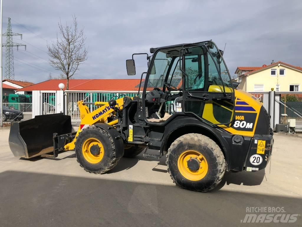 Komatsu WA80M-8 Miniładowarki