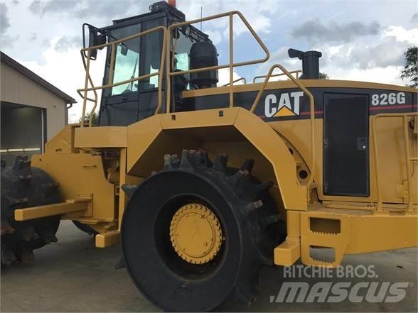 CAT 826G Kompaktory
