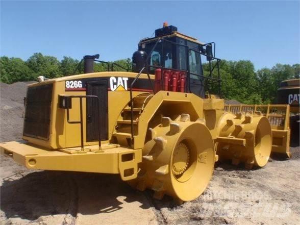 CAT 826G Kompaktory