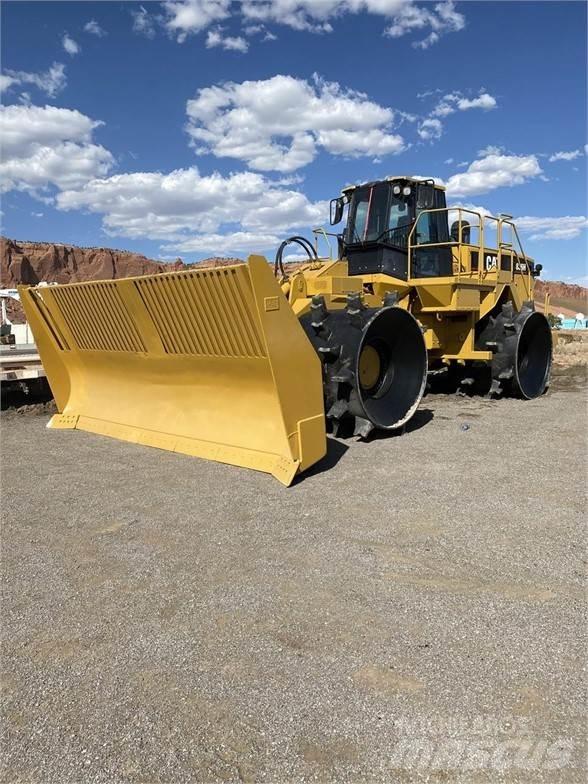 CAT 836H Kompaktory