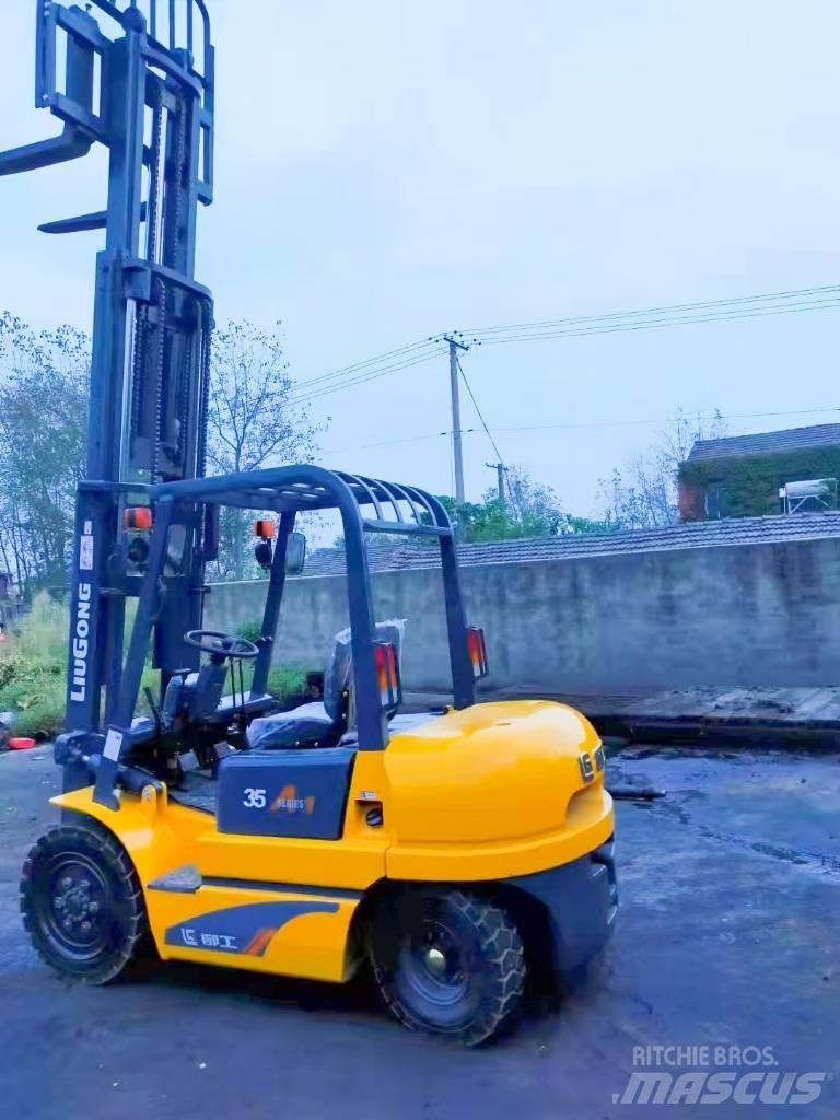 LiuGong CPC 35 Wózki Diesla
