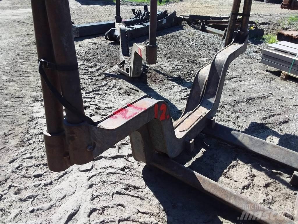 Valmet 840.3 Inne akcesoria