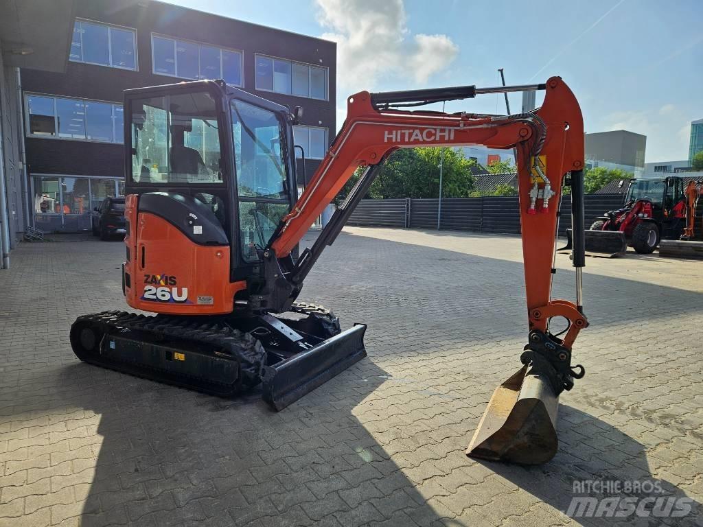 Hitachi ZX26U-6 Minikoparki