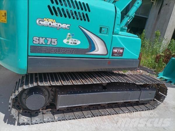 Kobelco SK 75 Koparki gąsienicowe