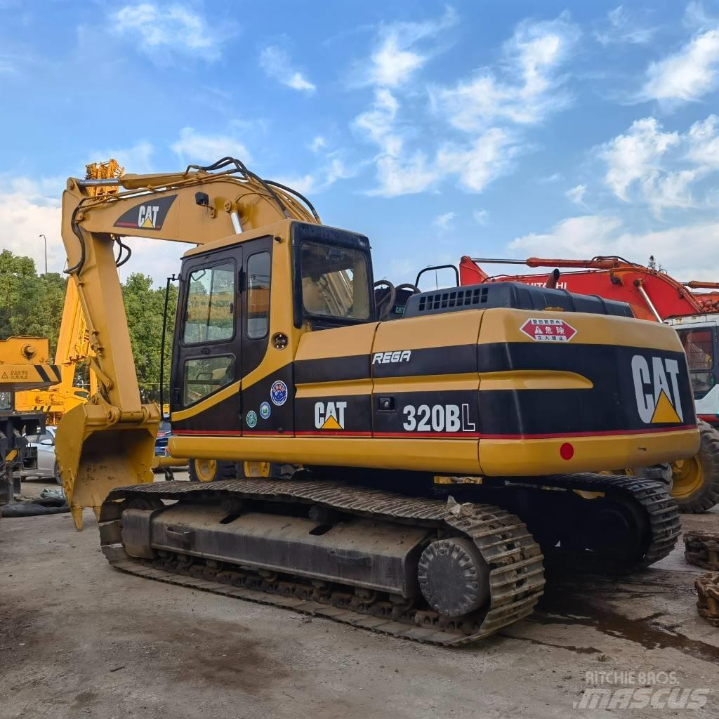 CAT 320 B LC Koparki gąsienicowe