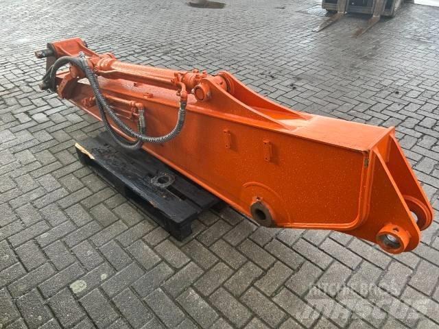 Hitachi ZX 135 Koparki gąsienicowe