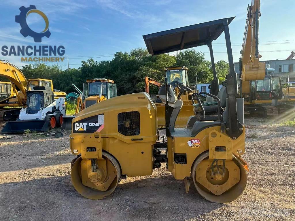 CAT CB 24 B Walce dwubębnowe