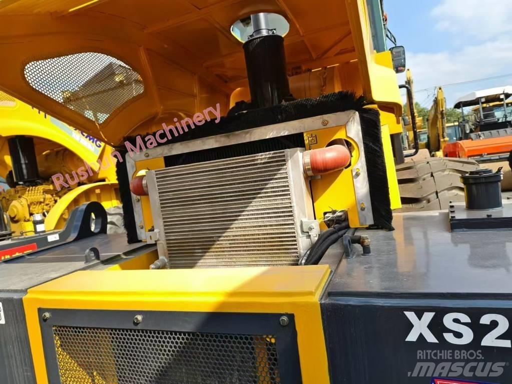 XCMG XS 263 J Walce jednobębnowe