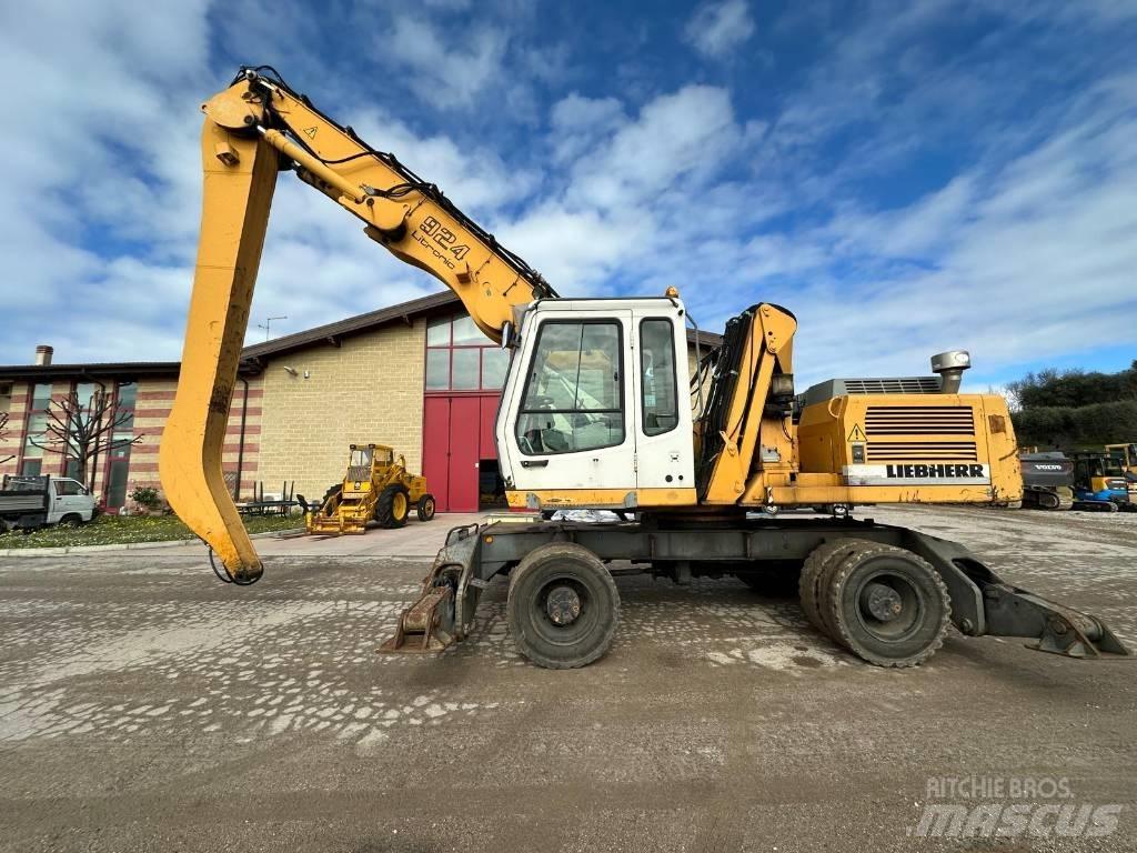 Liebherr A 924 B Koparki przeładunkowe