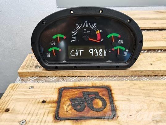 CAT 938H clock Elektronika