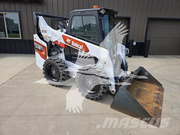 Bobcat S76 Ładowarki burtowe