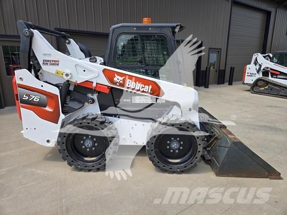 Bobcat S76 Ładowarki burtowe