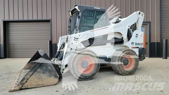 Bobcat S850 Ładowarki burtowe