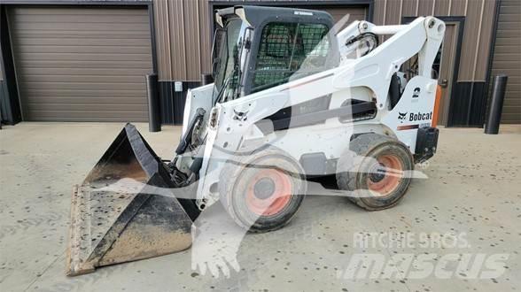Bobcat S850 Ładowarki burtowe