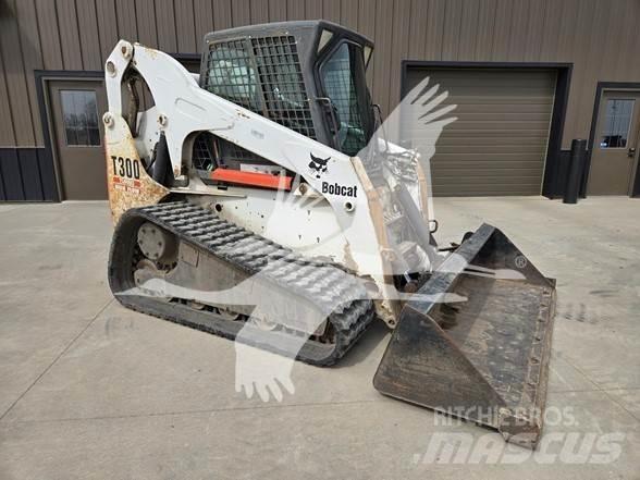 Bobcat T300 Ładowarki burtowe