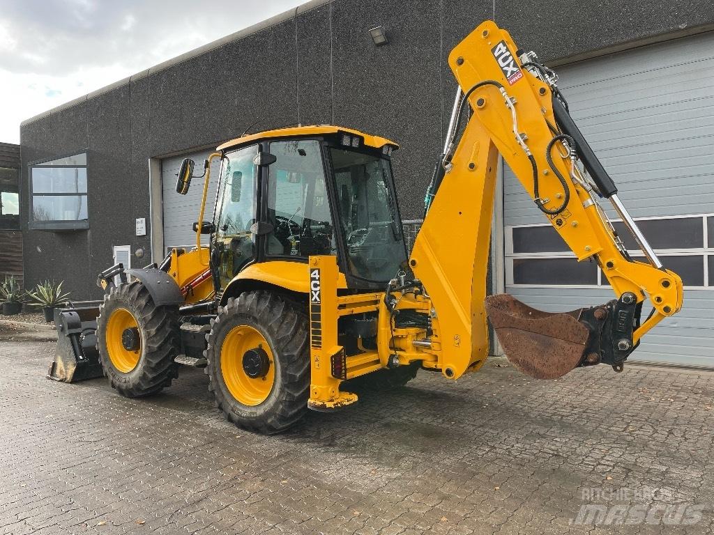 JCB 4CX Pro Koparko-ładowarki