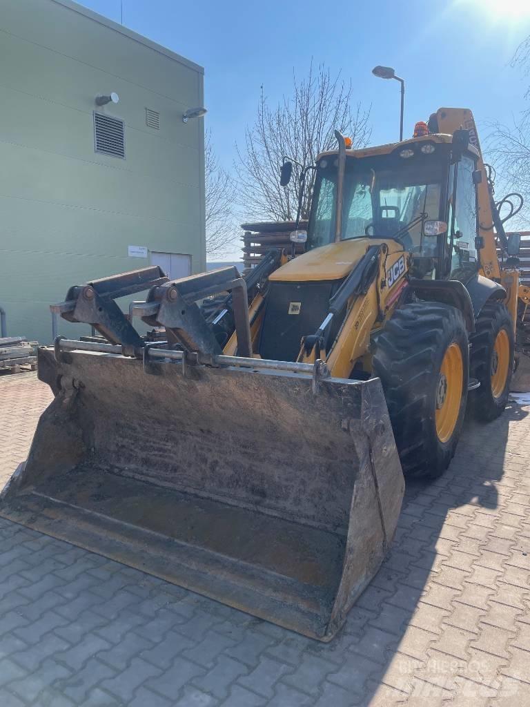 JCB 4 CX Koparko-ładowarki