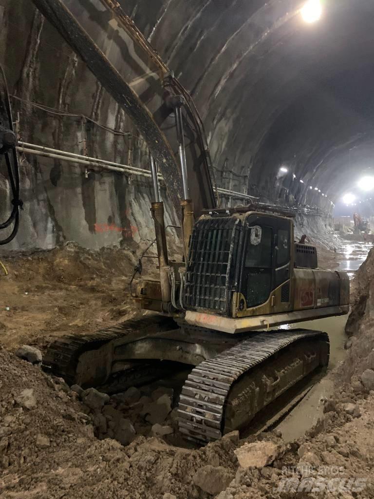 Komatsu PC450LC-8 Maszyny budowlane - Inne