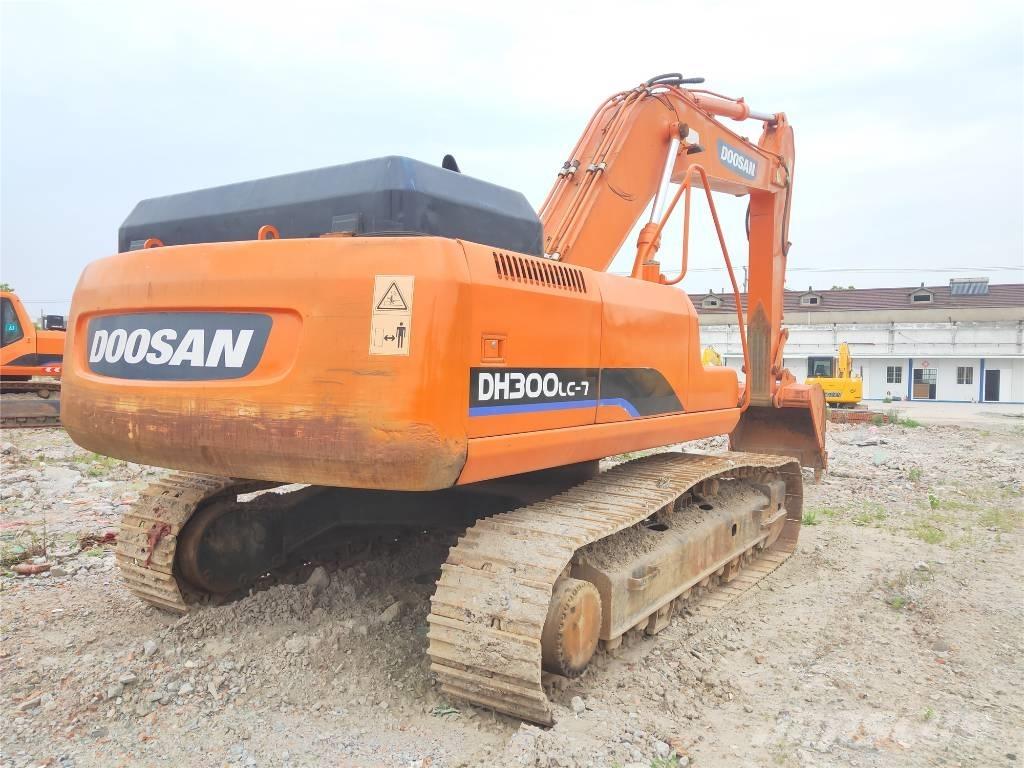 Doosan DH300LC-7 Koparki gąsienicowe