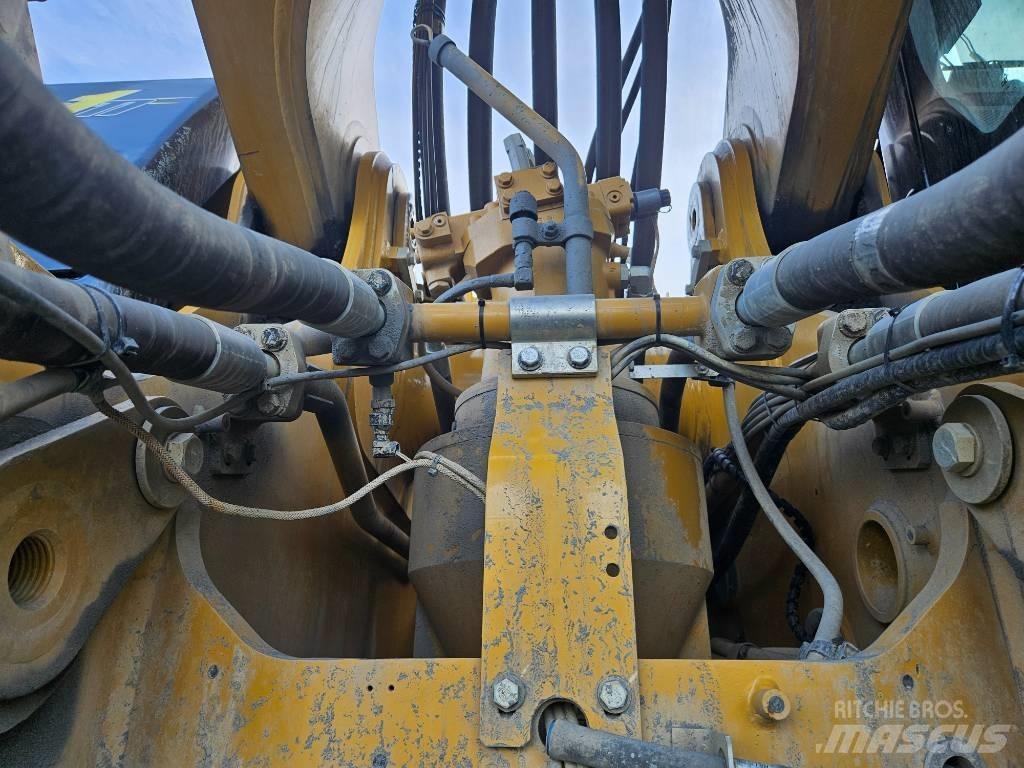 CAT 395 Koparki gąsienicowe