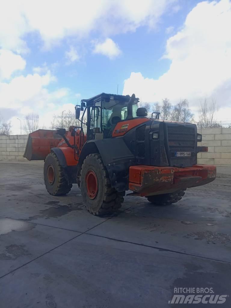Hitachi ZW 220-6 Koparki kołowe