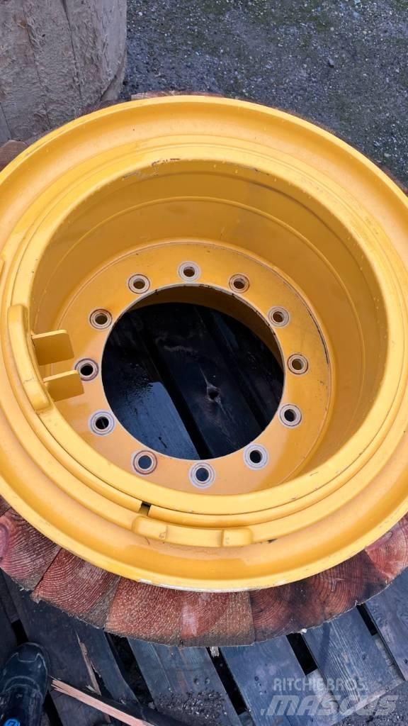 Volvo A30G Opony, koła i felgi