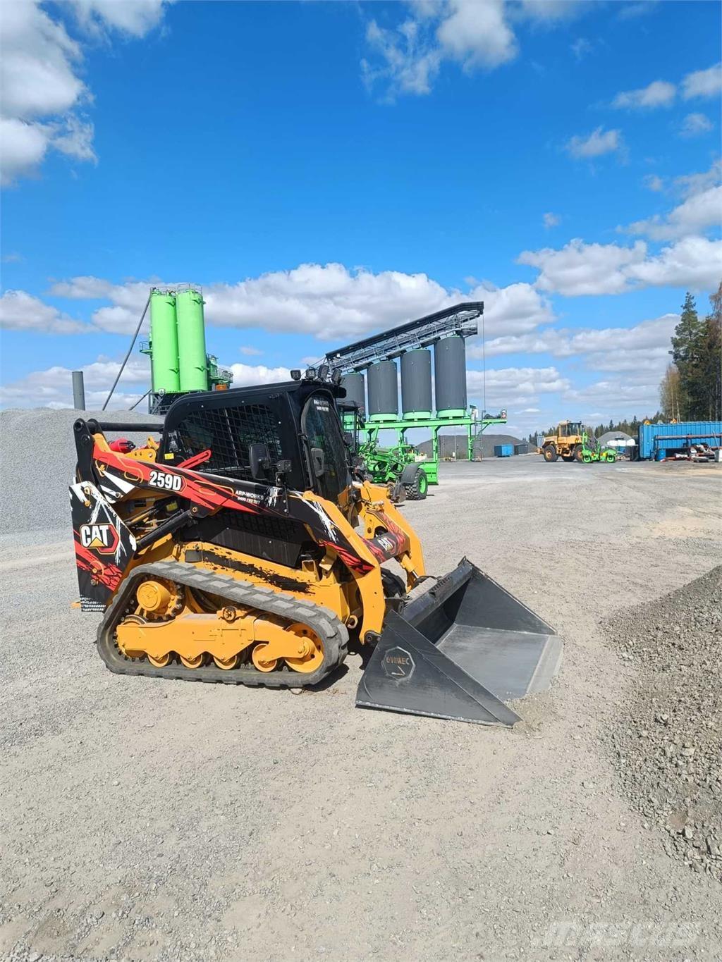 CAT 259D Ładowarki burtowe