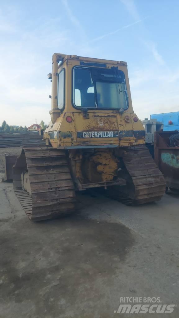 CAT D 4 LGP Spycharki gąsienicowe