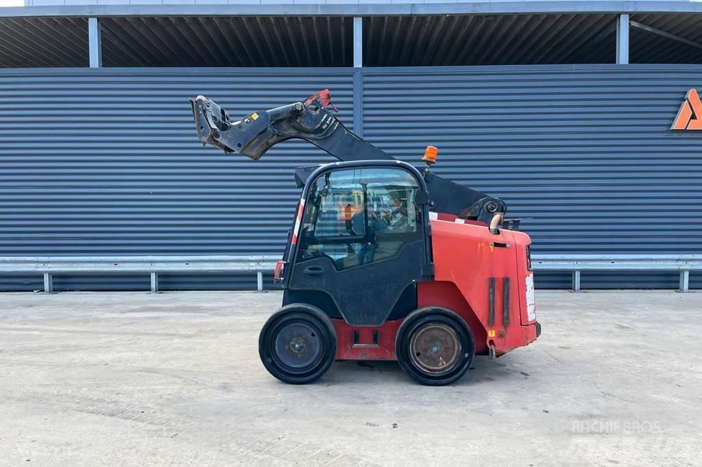 JCB R260 Skidery