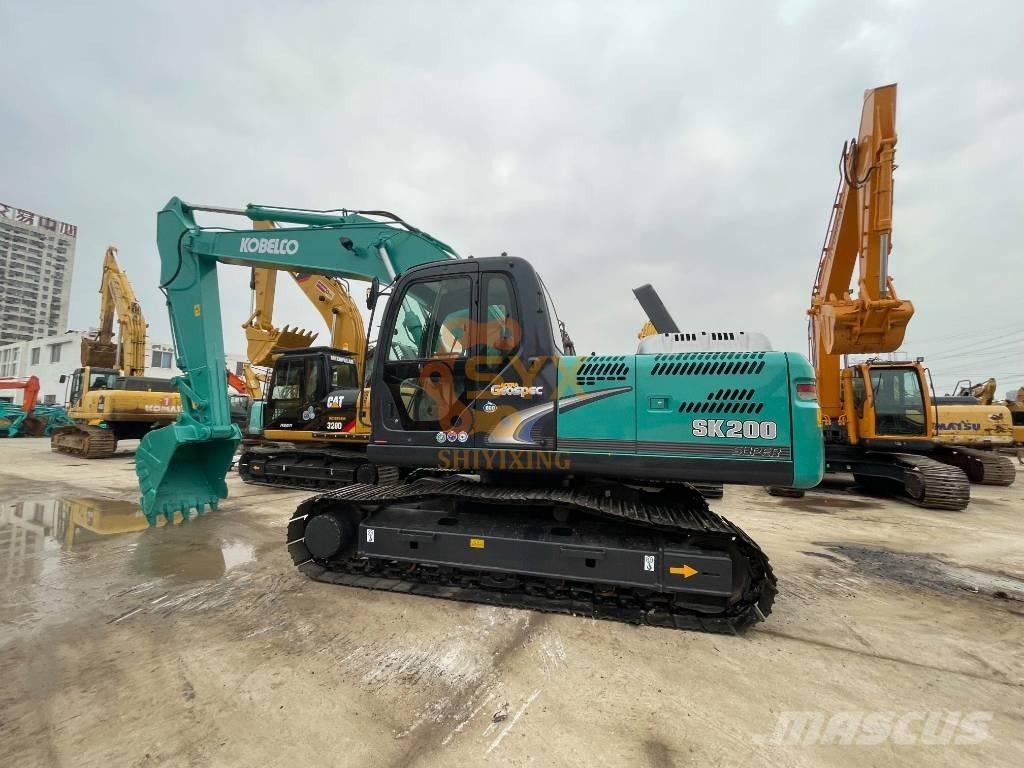Kobelco SK 200-8 Koparki gąsienicowe