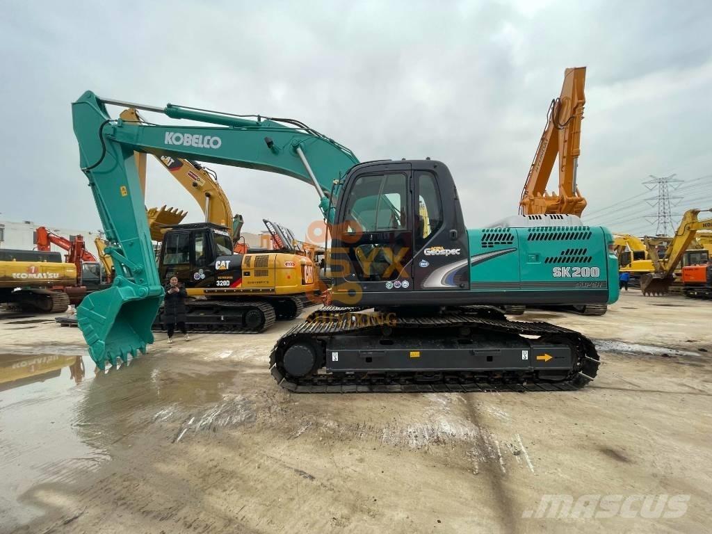 Kobelco SK 200-8 Koparki gąsienicowe