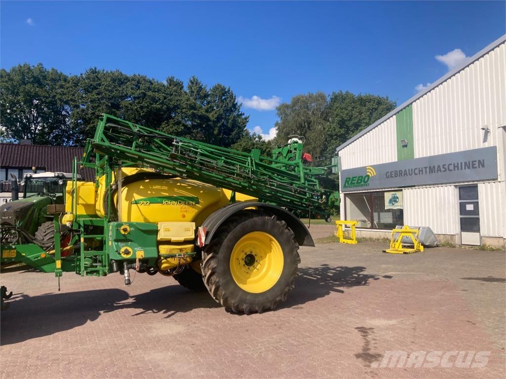 John Deere 732 Opryskiwacze zaczepiane