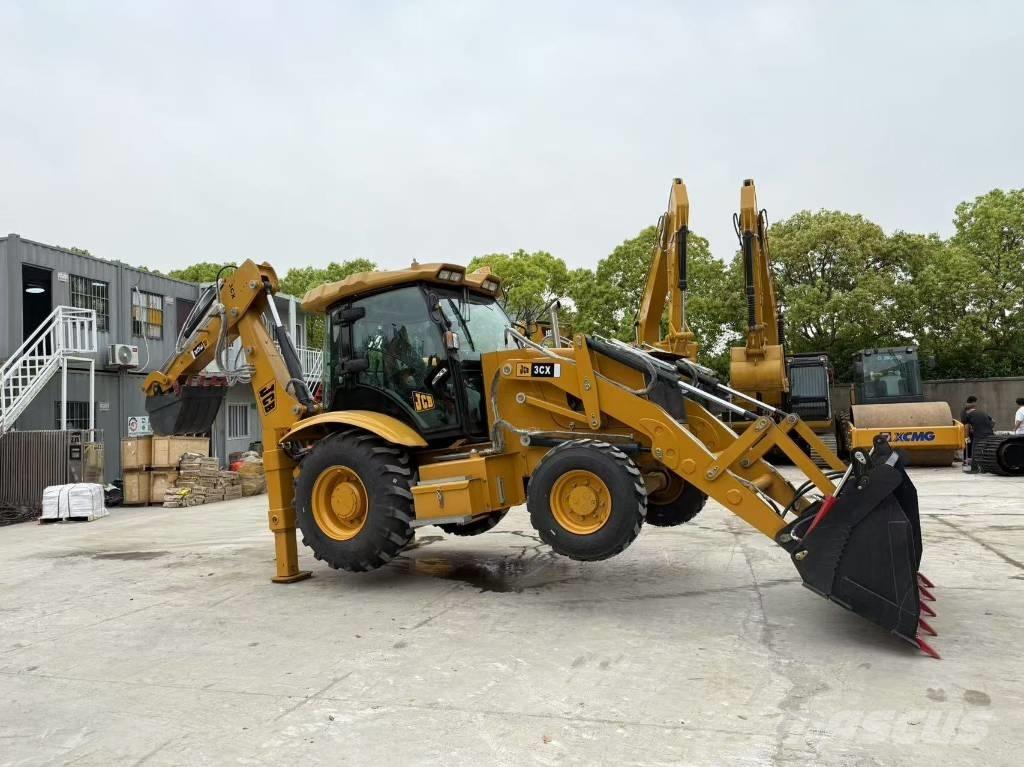 JCB 3 CX Koparko-ładowarki