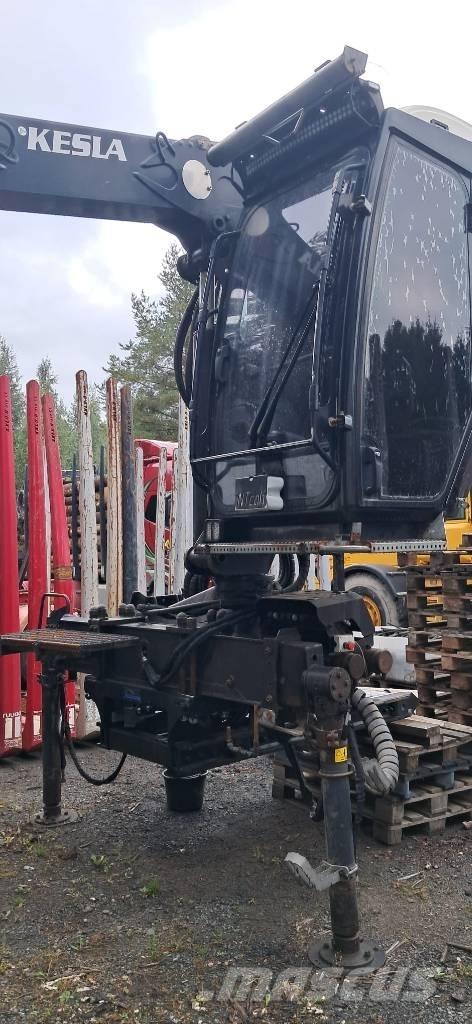 Kesla 2212ZT NT Cab Żurawie leśne