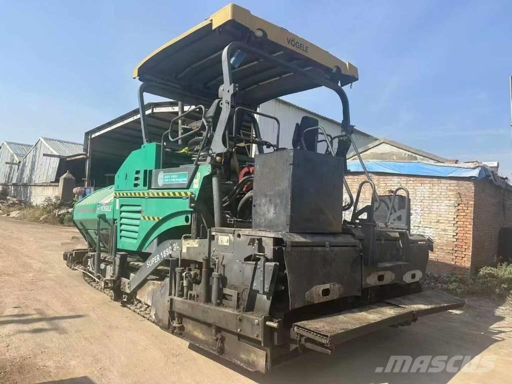 Vögele 1880-2l Rozściełacze do asfaltu