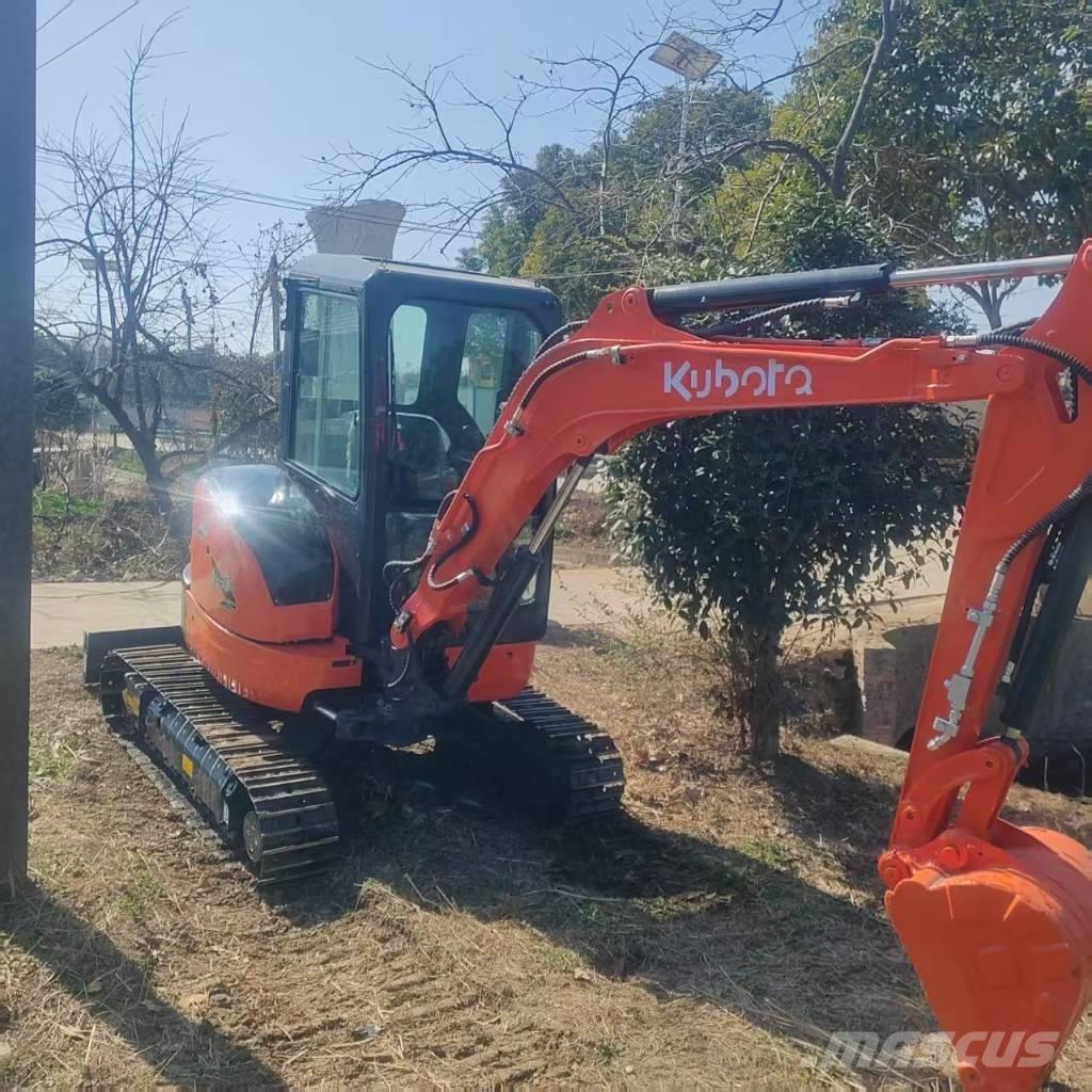 Kubota U 35 Koparki gąsienicowe