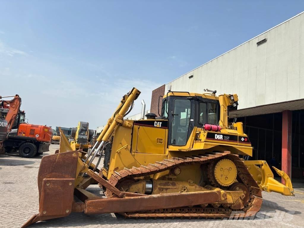 CAT D 6 R XW Spycharki gąsienicowe
