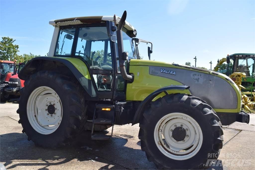 Valtra T120 Ciągniki rolnicze