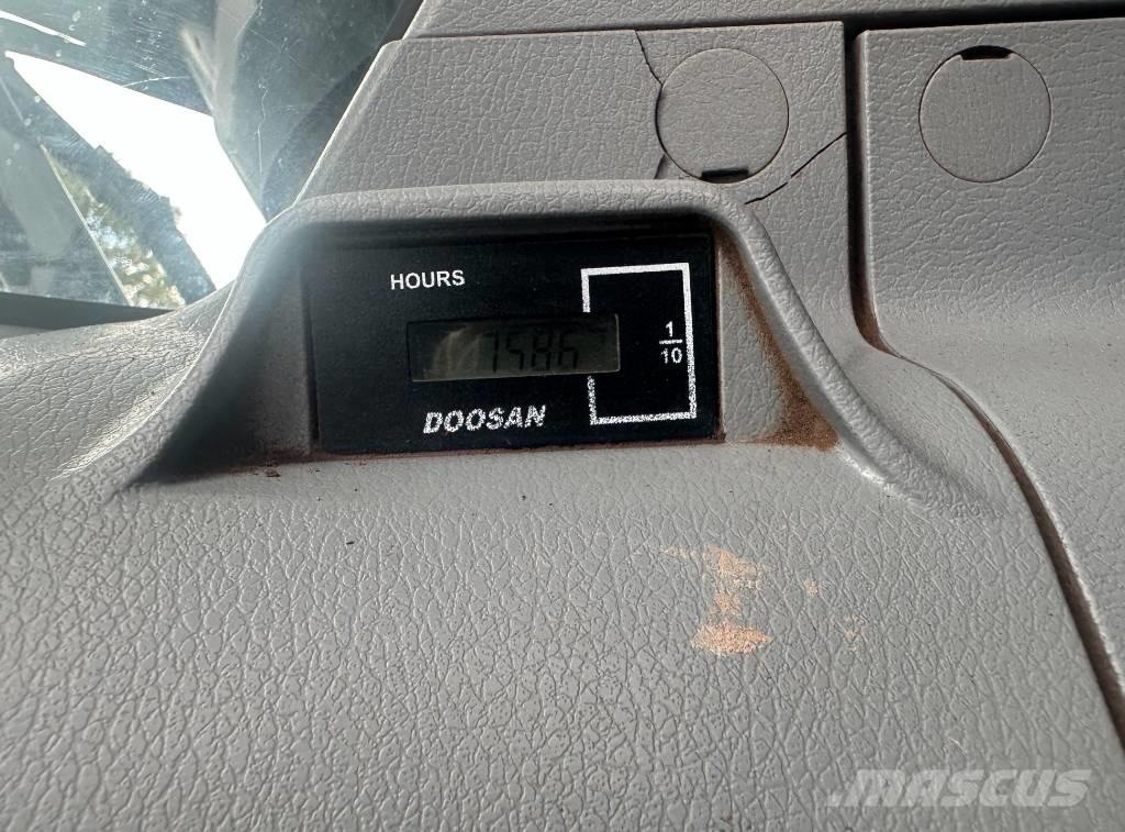 Doosan DX 255 LC-5 Koparki gąsienicowe