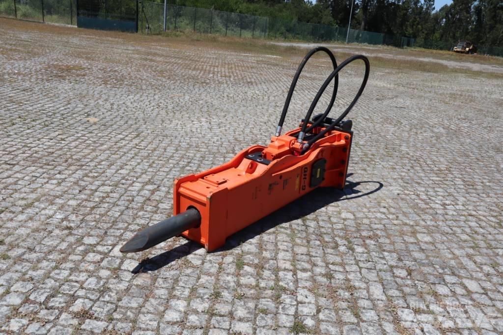 NPK GH-9 Młoty hydrauliczne
