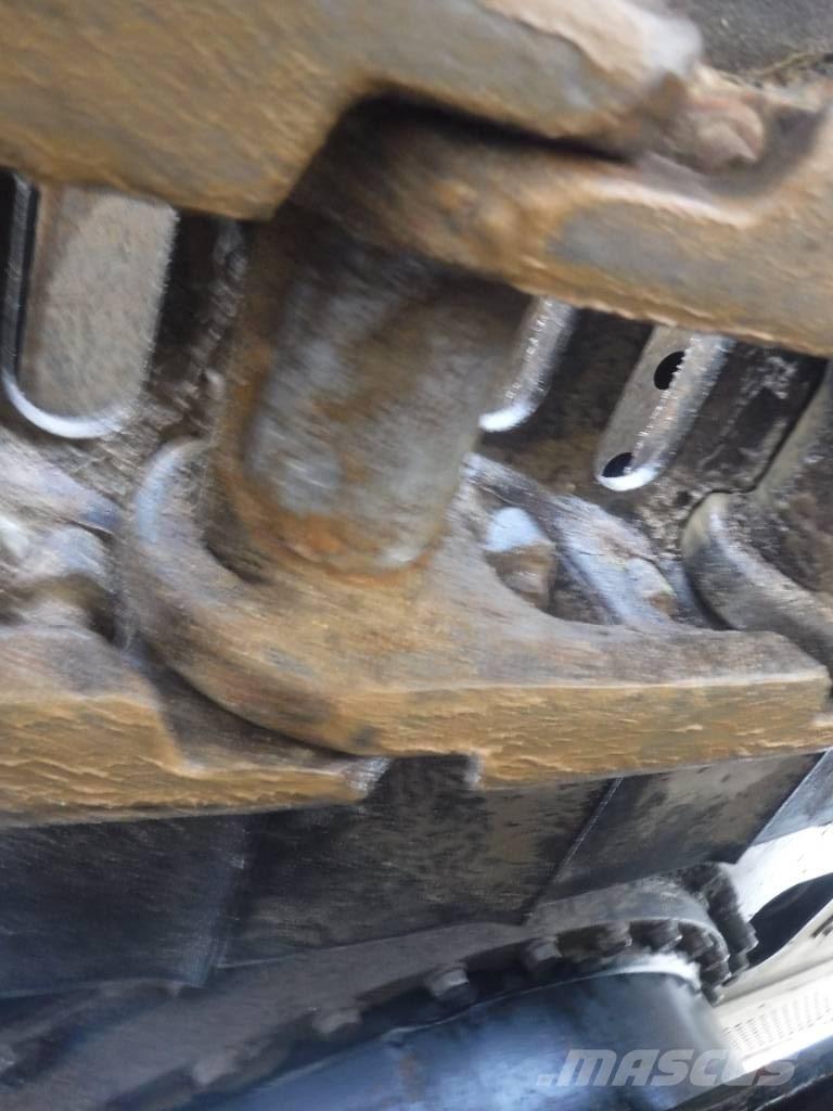 Hitachi ZX 210 LC-6 Koparki gąsienicowe