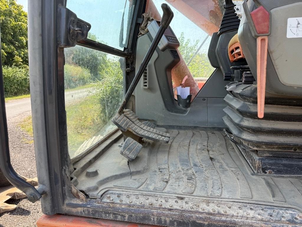 Doosan DX 225 LC Koparki gąsienicowe
