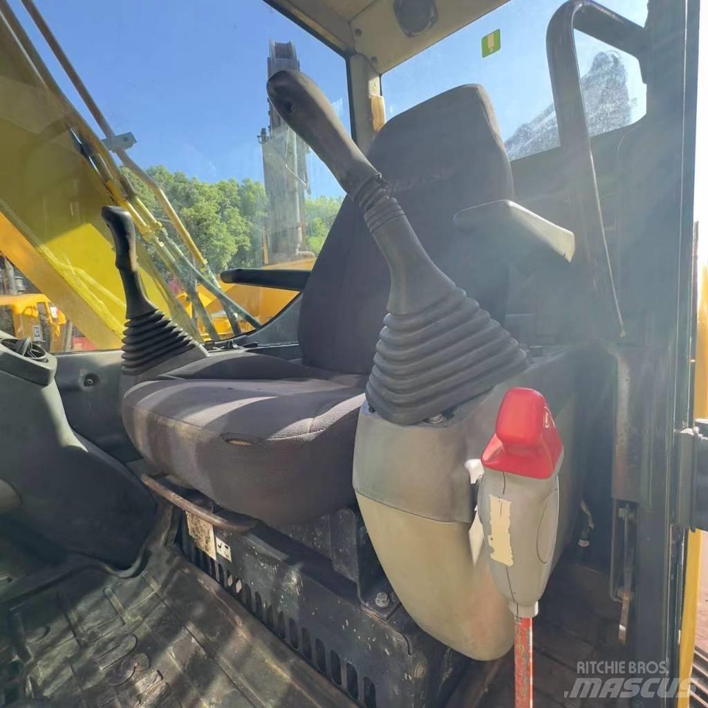 Komatsu PC 70 Koparki gąsienicowe